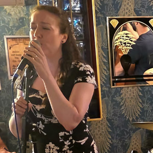 Jen / Vocals