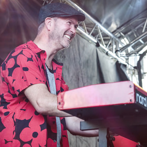John / Piano